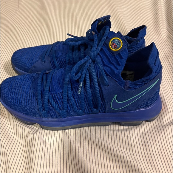 NIKE KD 10 x Chinese New Year ‘City Edition’ - Picture 1 of 7